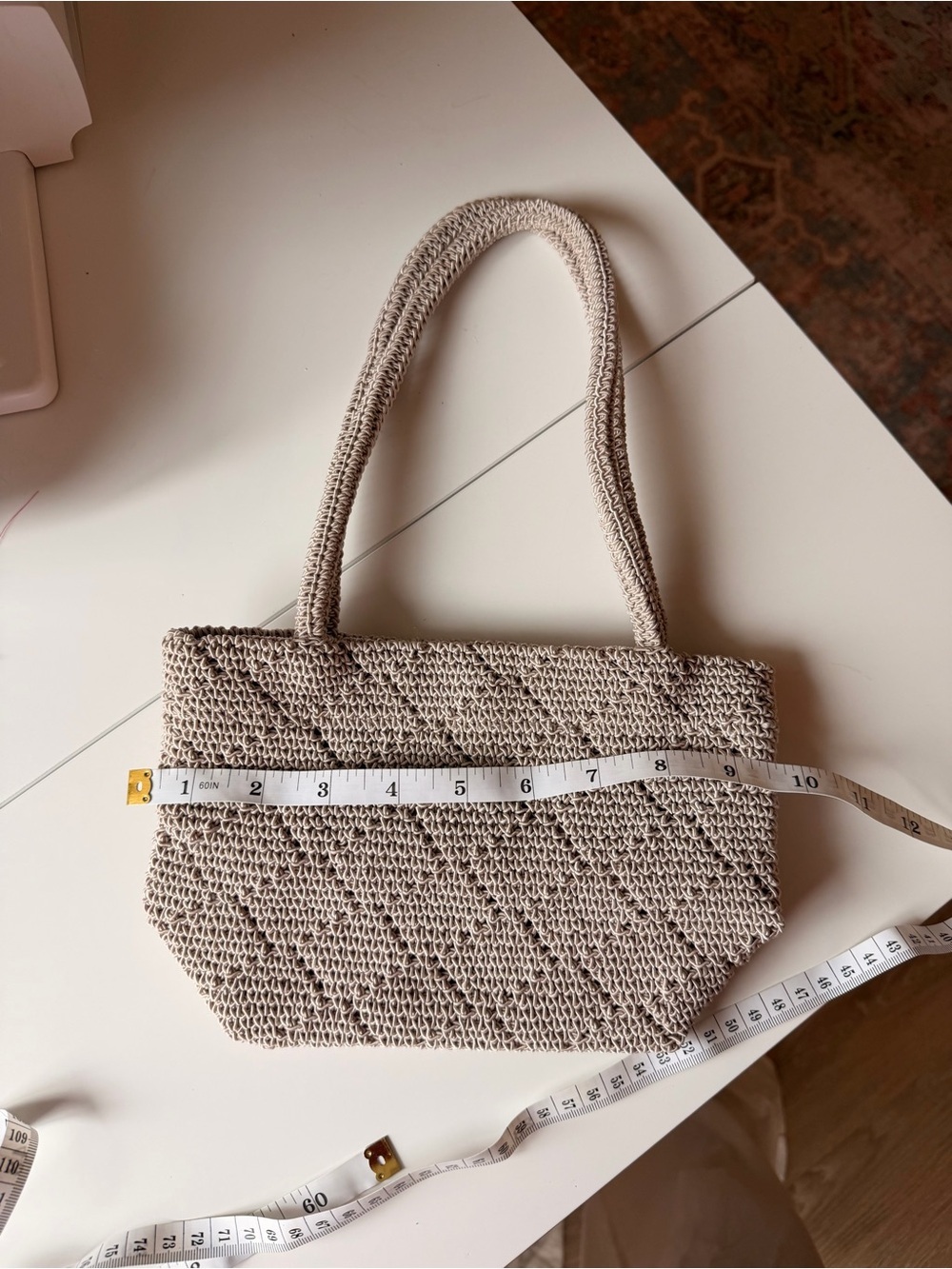 Vintage Woven Shoulder Bag in Beige